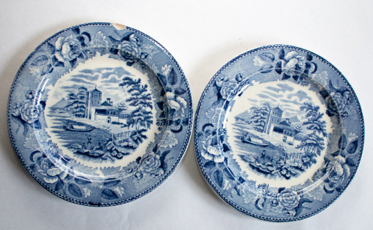 Wedgwood 'Blue Rose Border' Landscape Series Blue and White Transferware Plates (2)