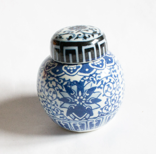 Vintage Blue and White Transferware Small Lidded Ginger Jar