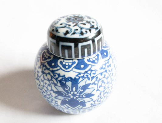 Vintage Blue and White Transferware Small Lidded Ginger Jar