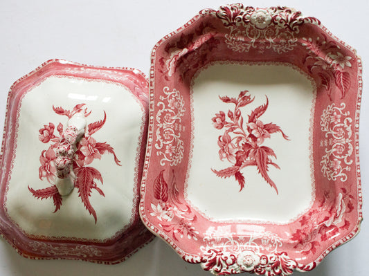 Copeland Spode 'Camilia' Red and White Transferware Lidded Tureen