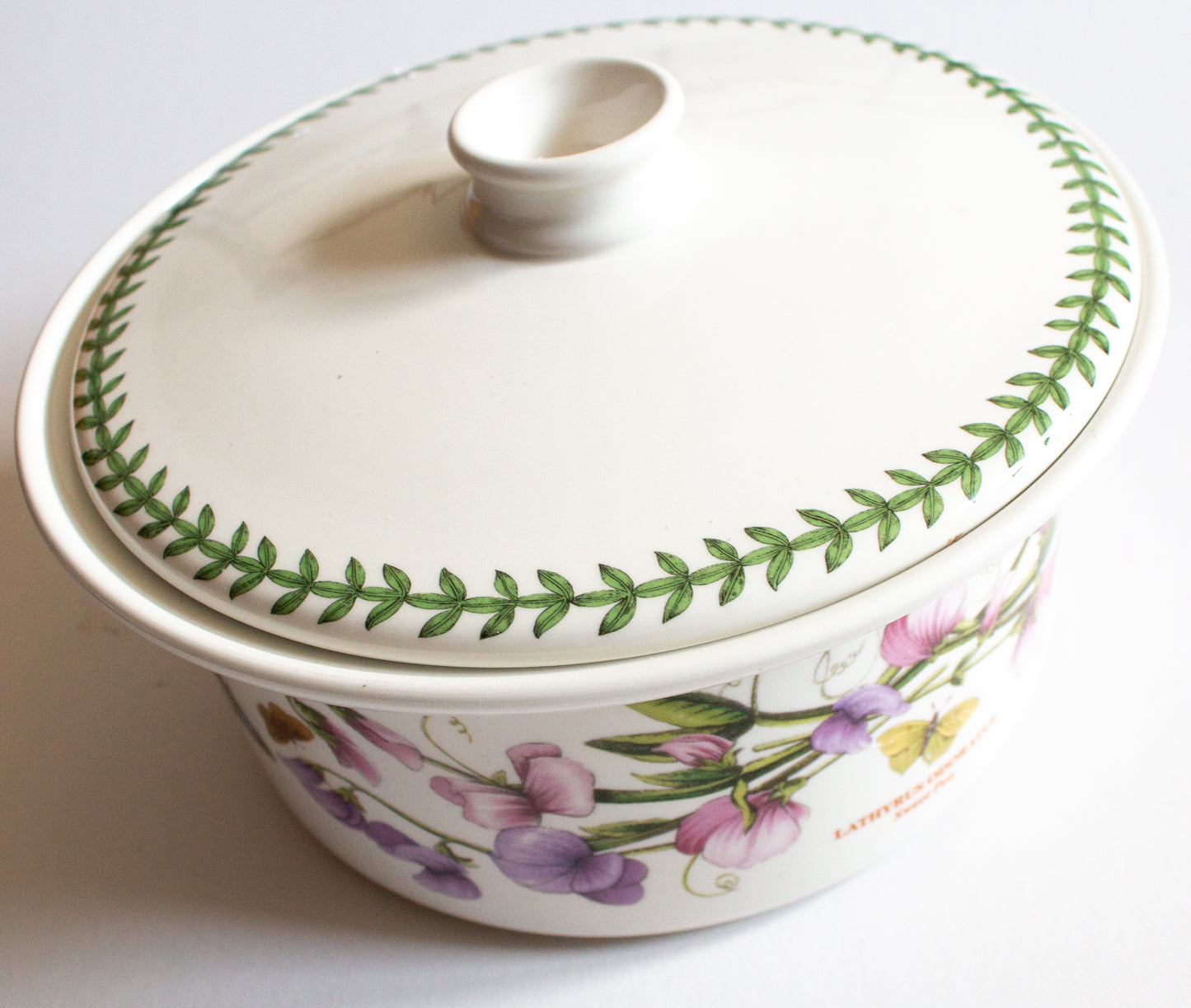 Portmeirion Botanic Garden 'Sweet Pea' Lidded Round Oven to Table Dish or Serving Dish