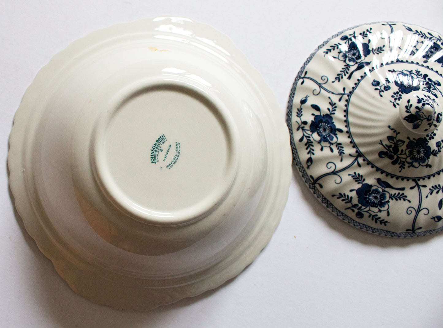 Johnson Brothers 'Indies' Blue and White Transferware Lidded Tureen