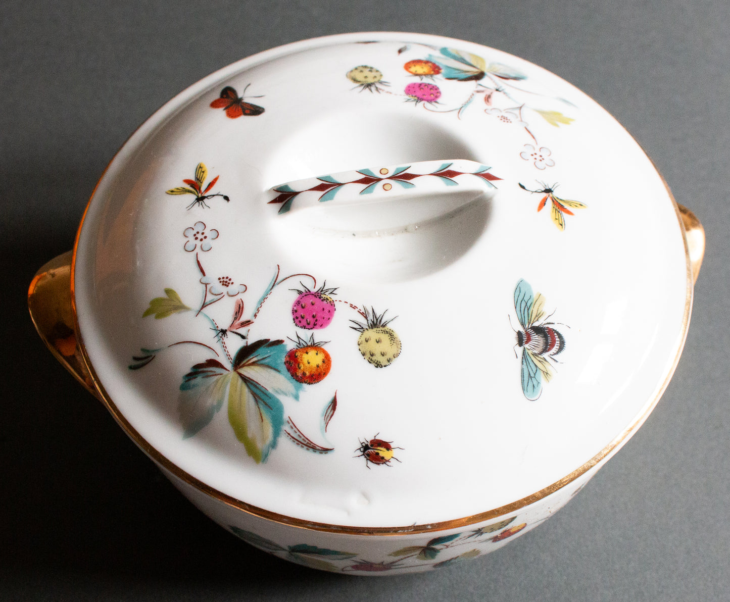 Royal Worcester Small Lidded Round Oven to Table Serving Dish