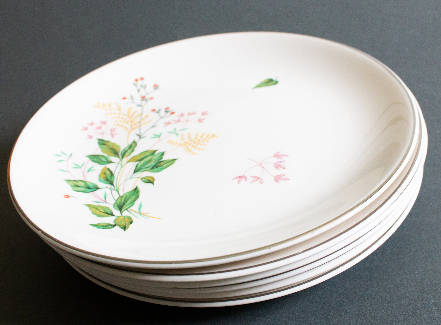 Johnson Bros. China 7" Side Plates with Summer Floral Detail (6)