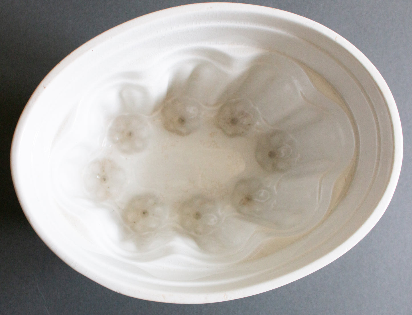 Grimwades Stoke on Trent White Ceramic Jelly Mould