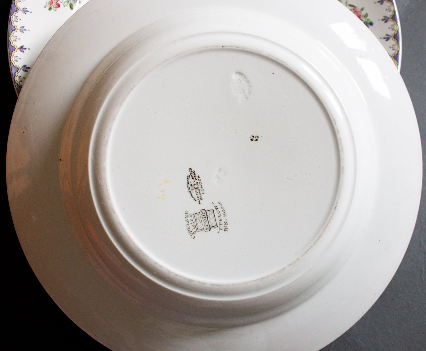 Copeland Late Spode Manufactured for Harrods 'Peplow' Rimmed Bowls (5)