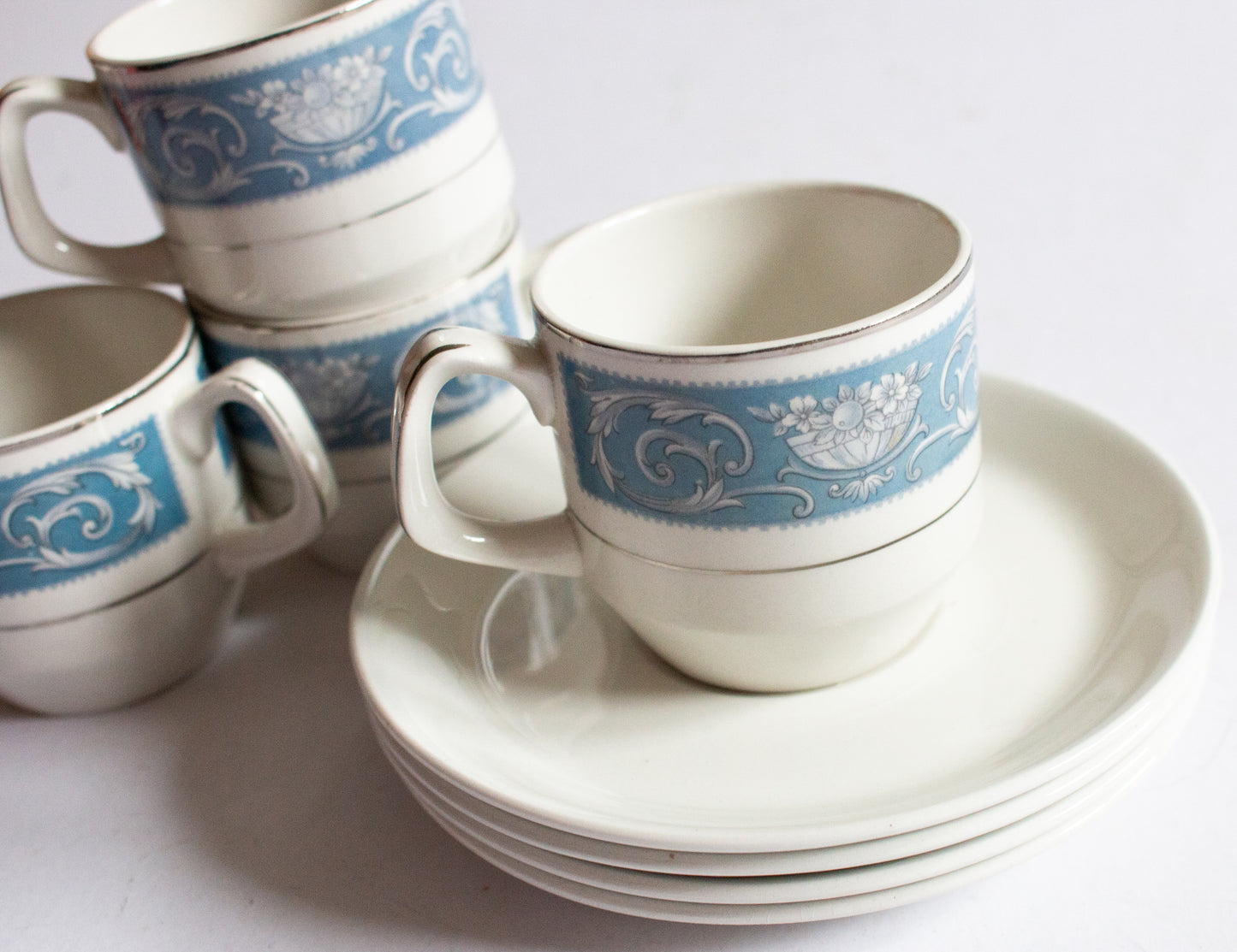 Woods Ware 'Alpine' Pattern Coffee Cups and Saucers (4)