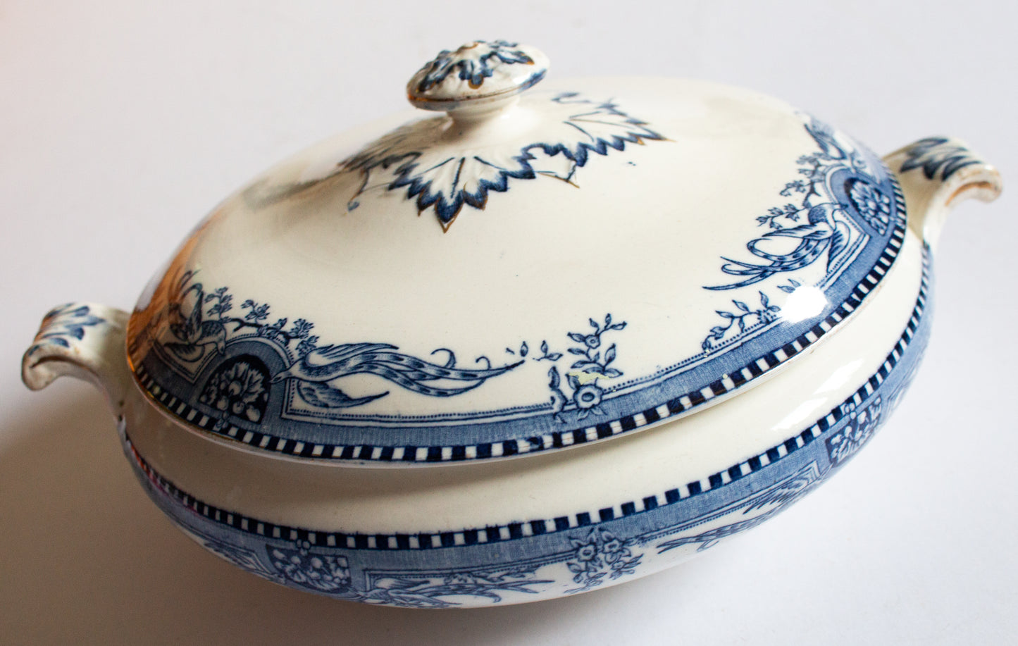 Longton 'Windsor Clarence' Blue and White Transferware Lidded Tureen