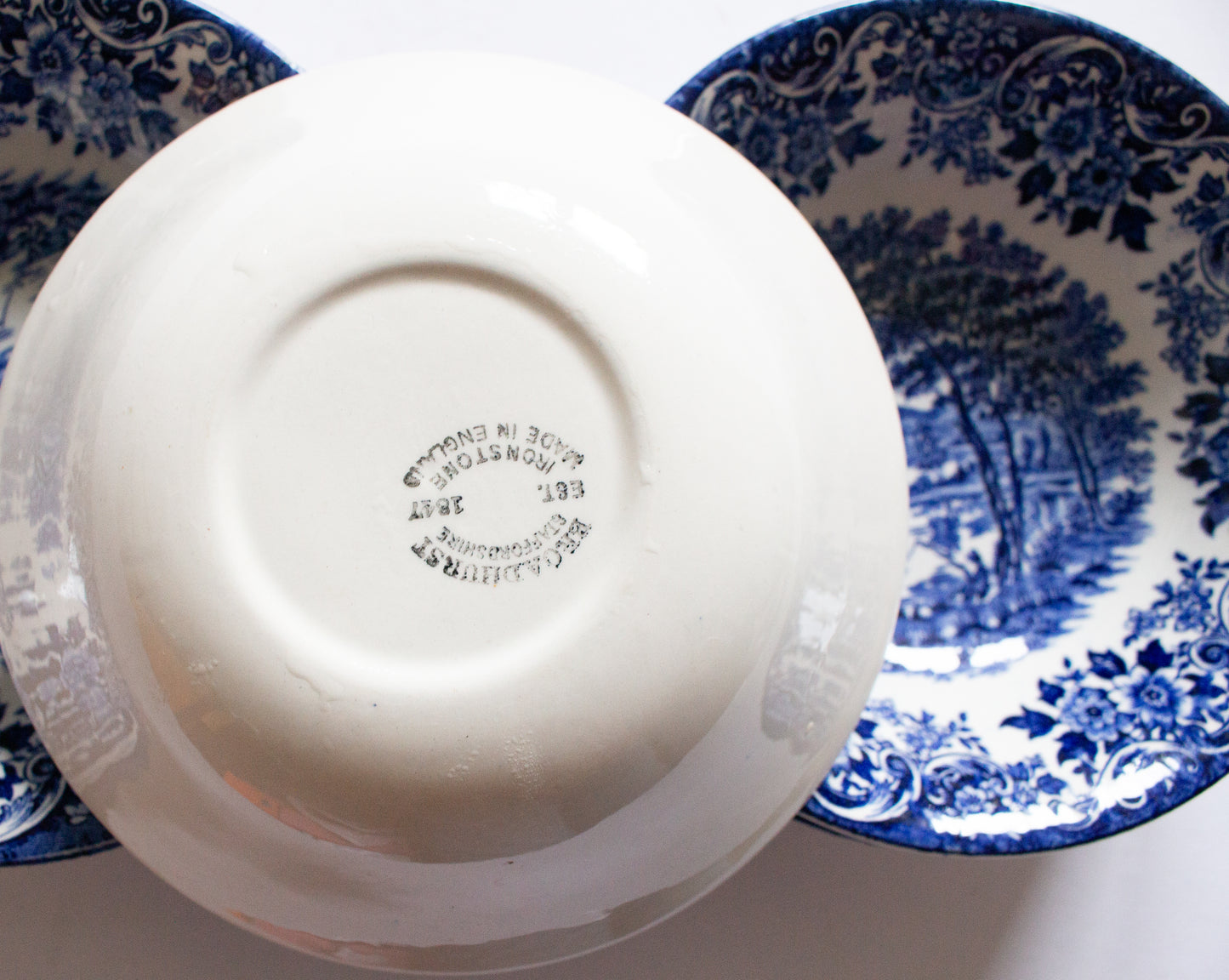 Broadhurst Staffordshire Ironstone 'The English Scene' Blue and White Transferware Dessert or Cereal Bowls (5)