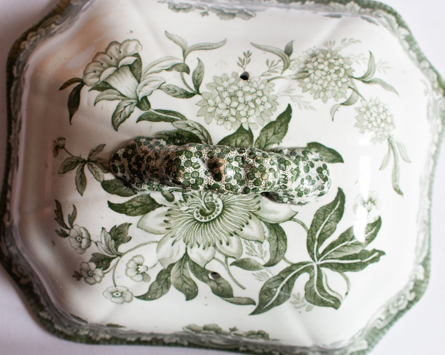 Copeland Late Spode Green and White Transferware Lidded Tureen