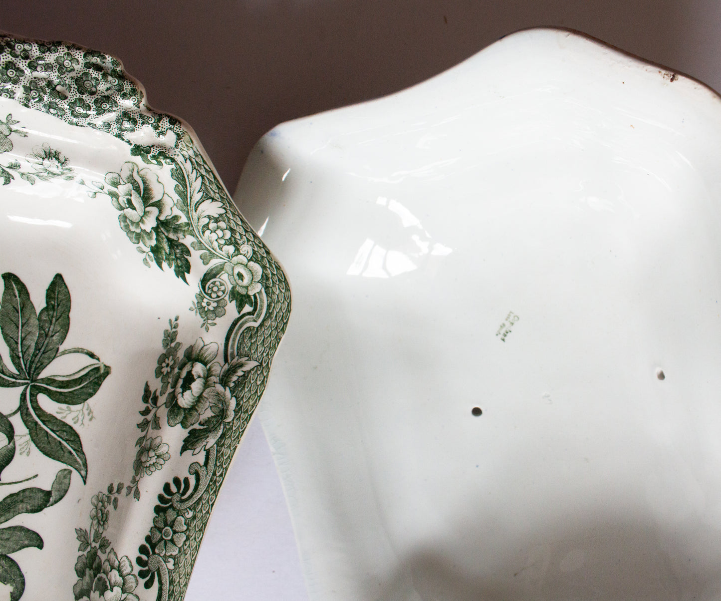 Copeland Late Spode Green and White Transferware Lidded Tureen