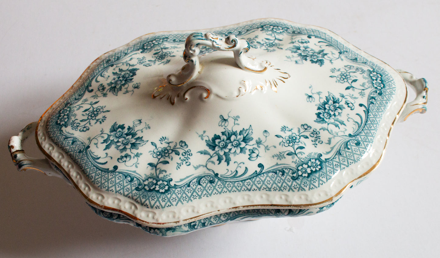 Edwardian Blue and White Transferware Lidded Tureen