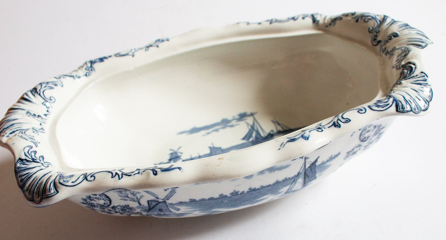 Grimwade Bros. 'Delph' Pattern Blue and White Transferware Tureen Base