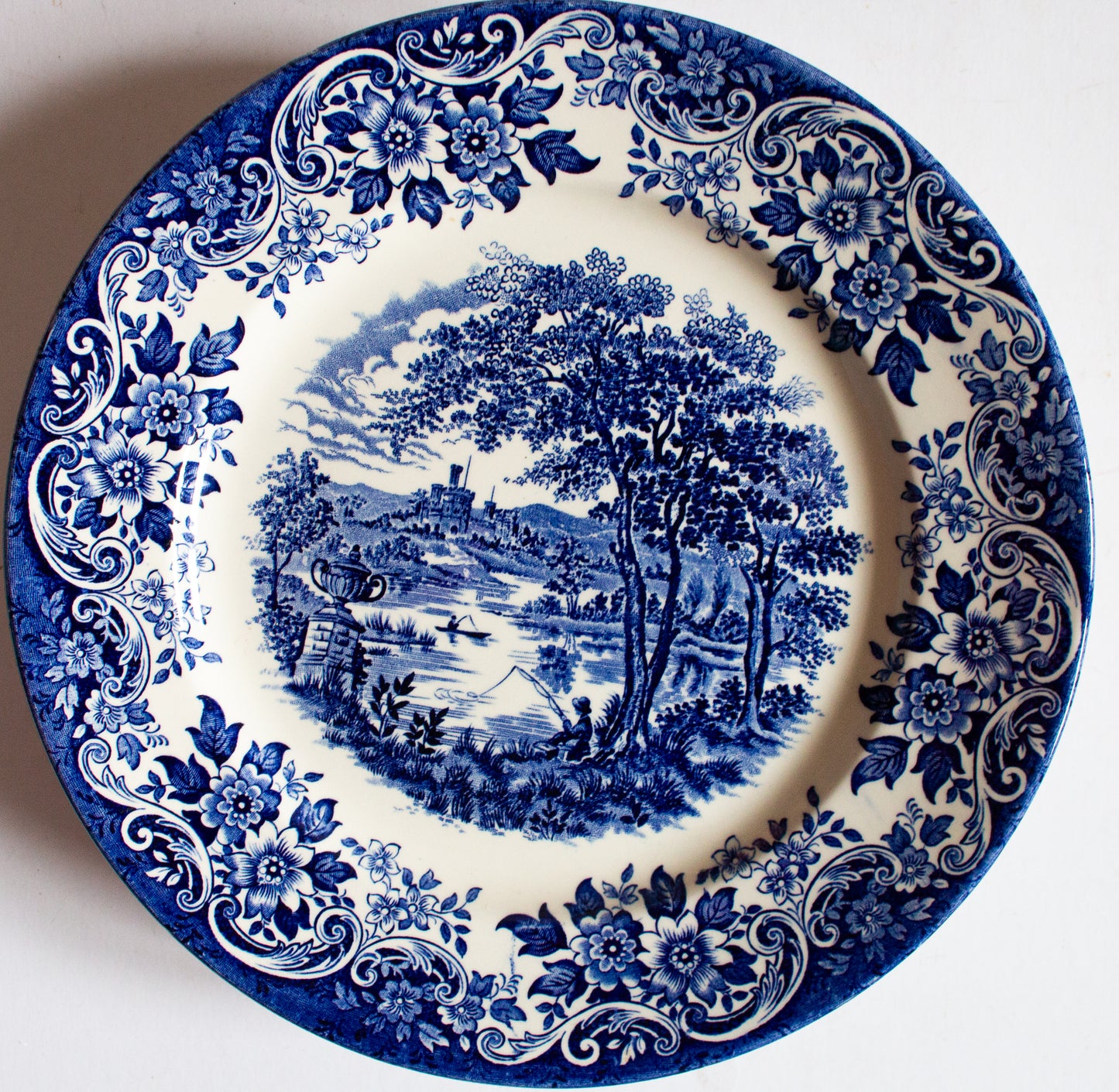 Broadhurst Staffordshire Ironstone 'The English Scene' Blue and White Transferware 9.5" Dinner Plates (6)