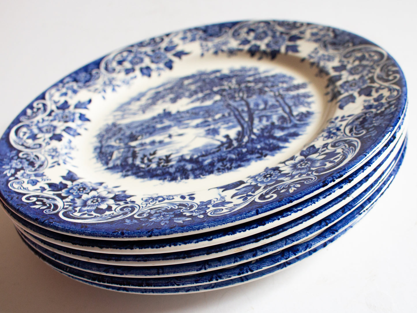 Broadhurst Staffordshire Ironstone 'The English Scene' Blue and White Transferware 9.5" Dinner Plates (6)