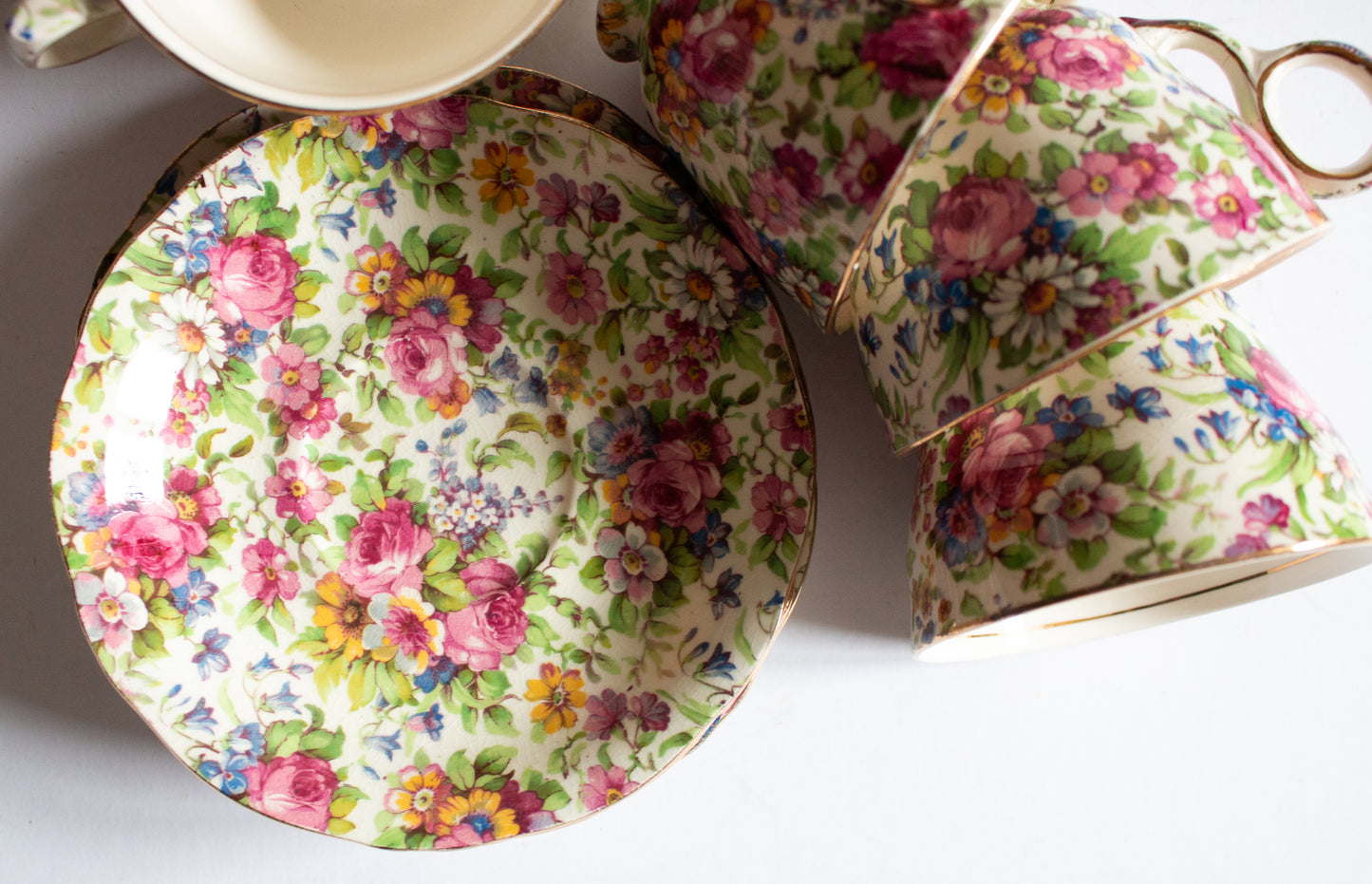 Royal Winton 'Summertime' Pattern Chintz Footed Teacups and Saucers (4)