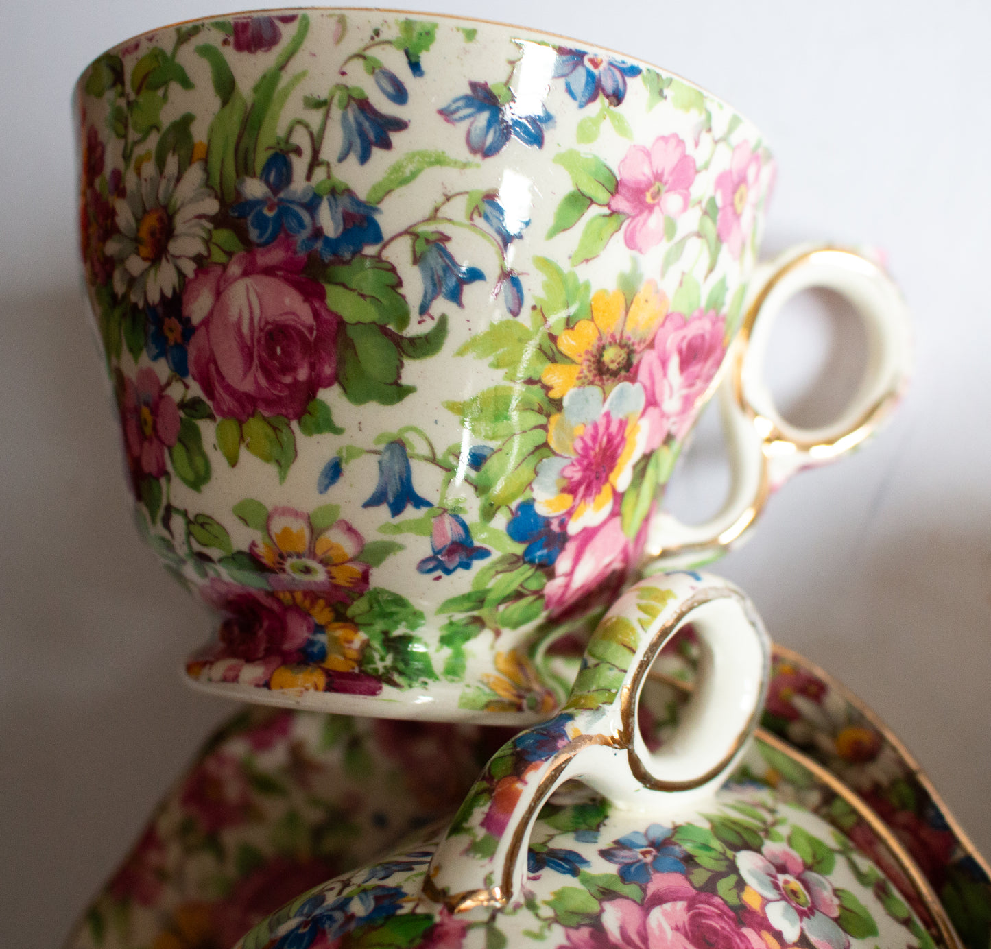 Royal Winton 'Summertime' Pattern Chintz Footed Teacups and Saucers (4)