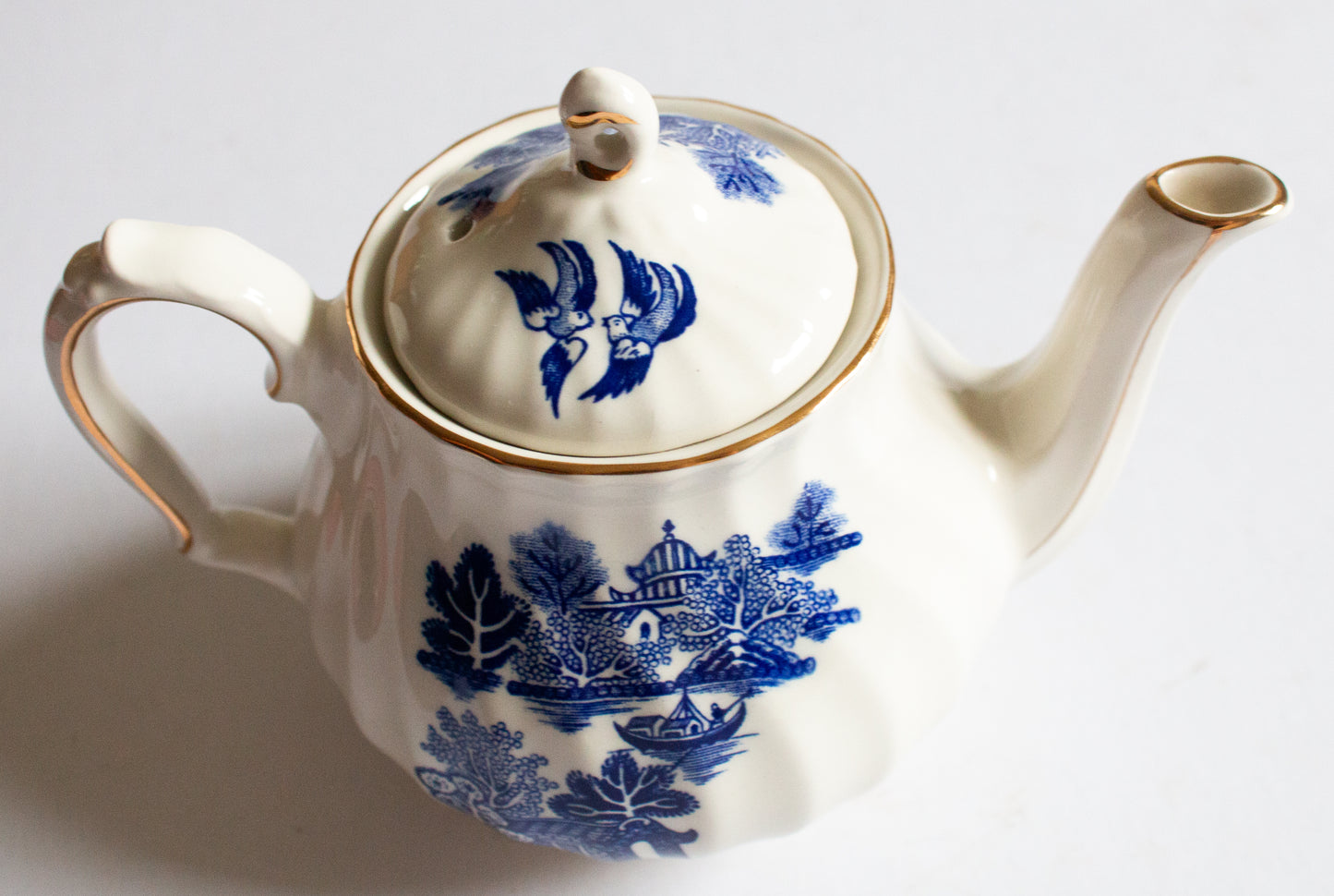 Sadler England Small 'Willow' Blue and White Transferware Teapot