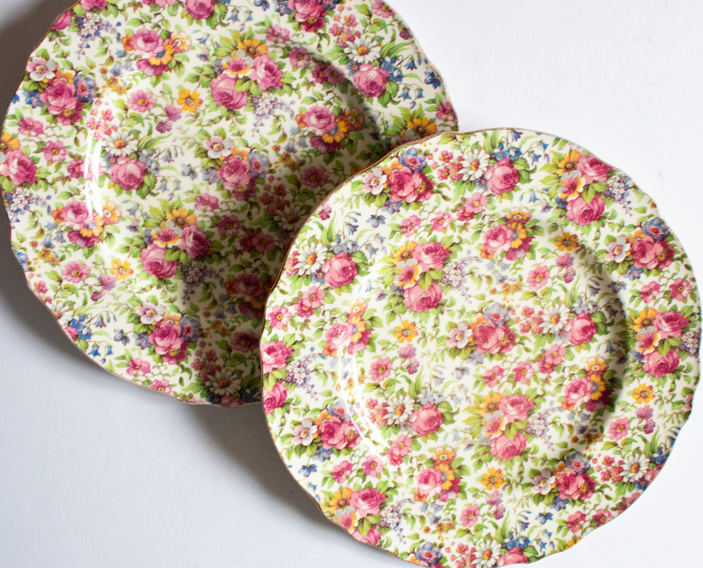 Royal Winton 'Summertime' Pattern Chintz 9.75" Plates (2)