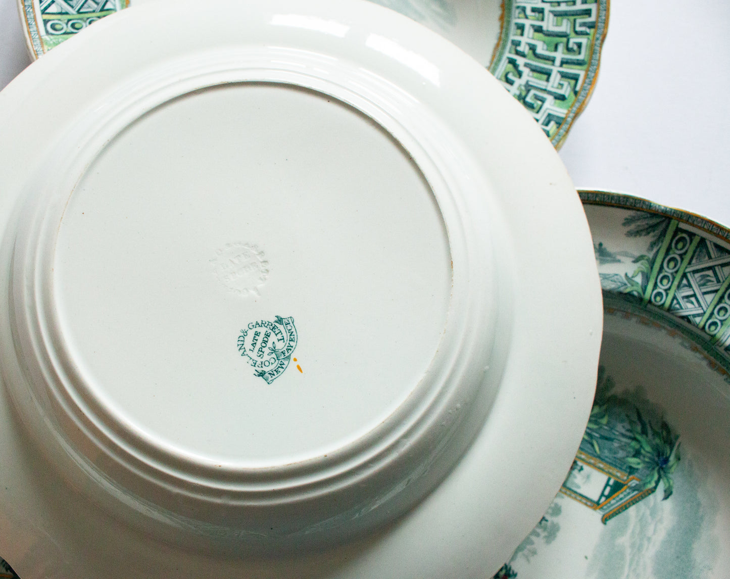 Spode Copeland & Garrett 'New Fayence' Pattern Green and White Transferware Rimmed Soup Plates or Bowls (4)