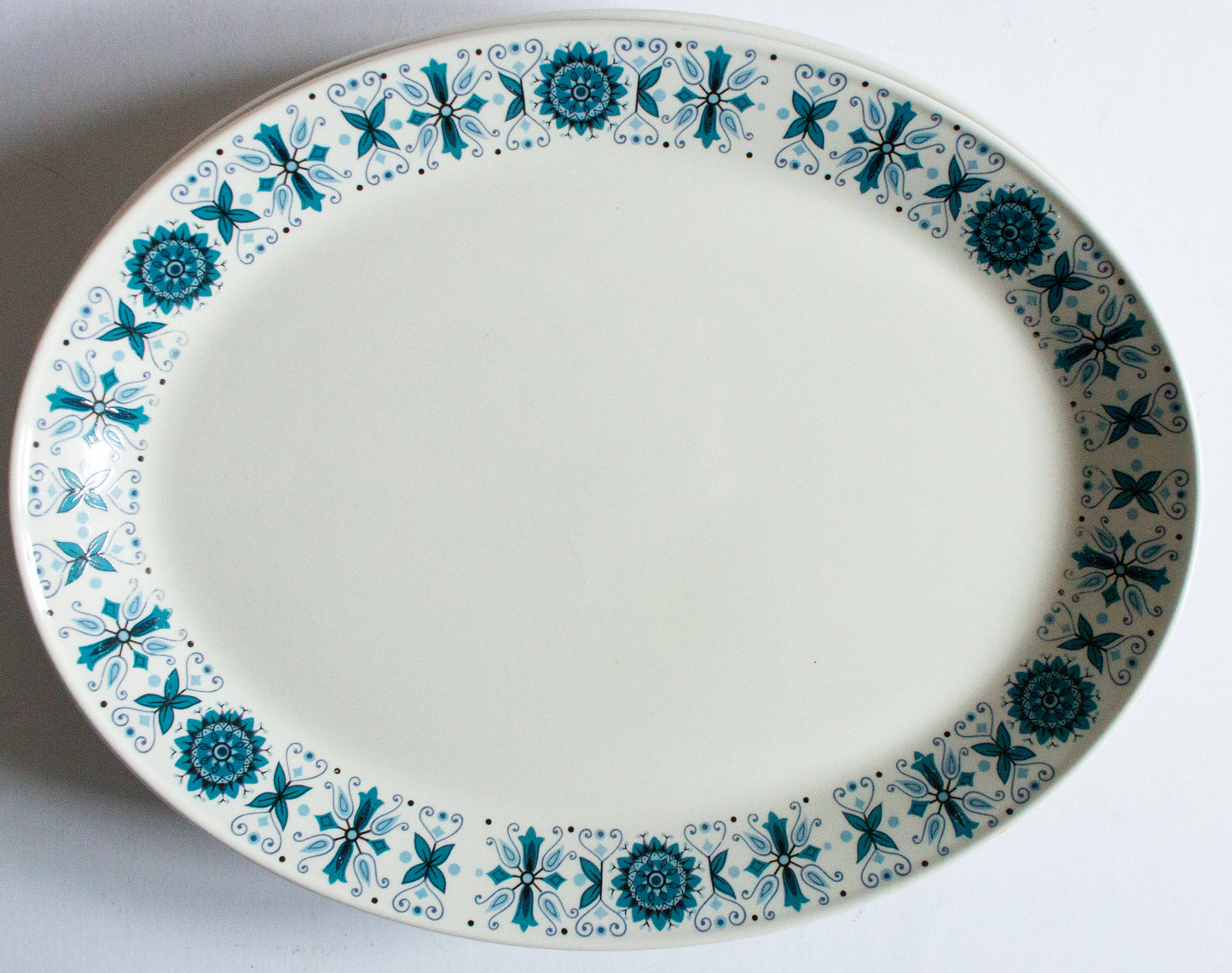 Johnson Bros. Retro Oval Blue and White Dinner Plates (6)