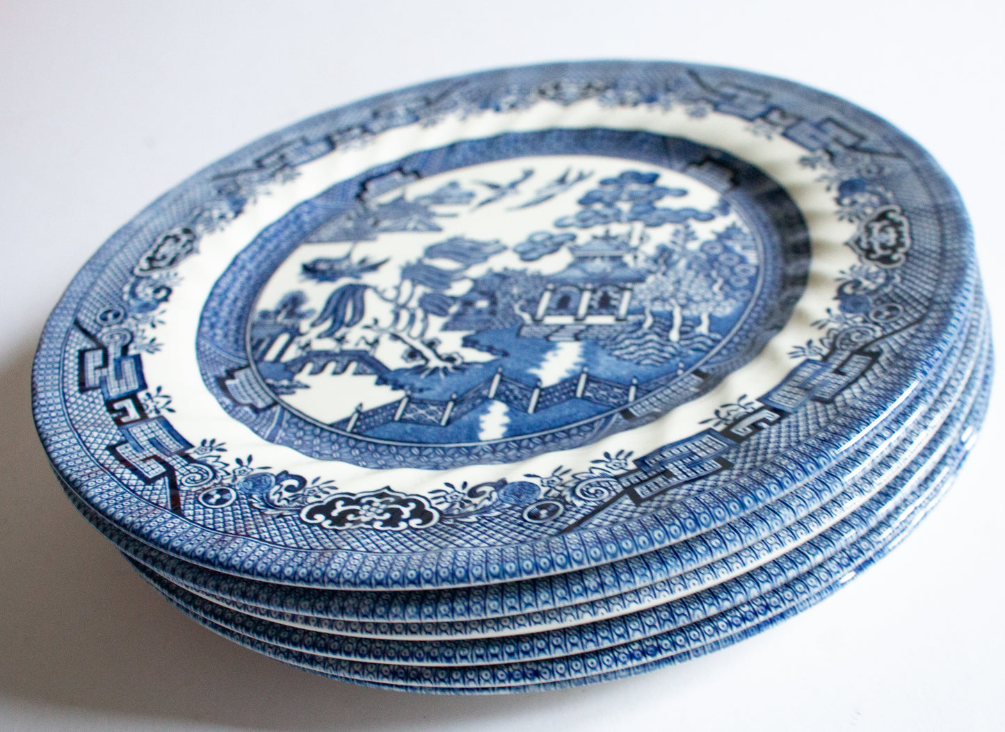 Royal Wessex Blue and White 'Willow' Pattern 10" Transferware Dinner Plates (6)