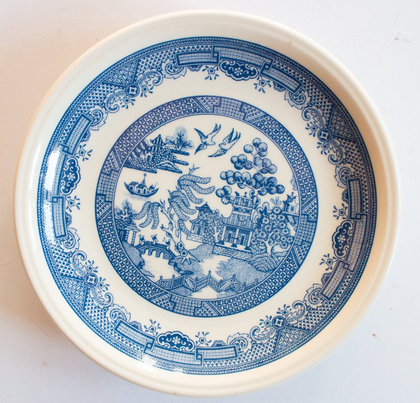 Staffordshire Tableware England Blue and White 'Willow' Pattern 6.5" Side Plates (4)