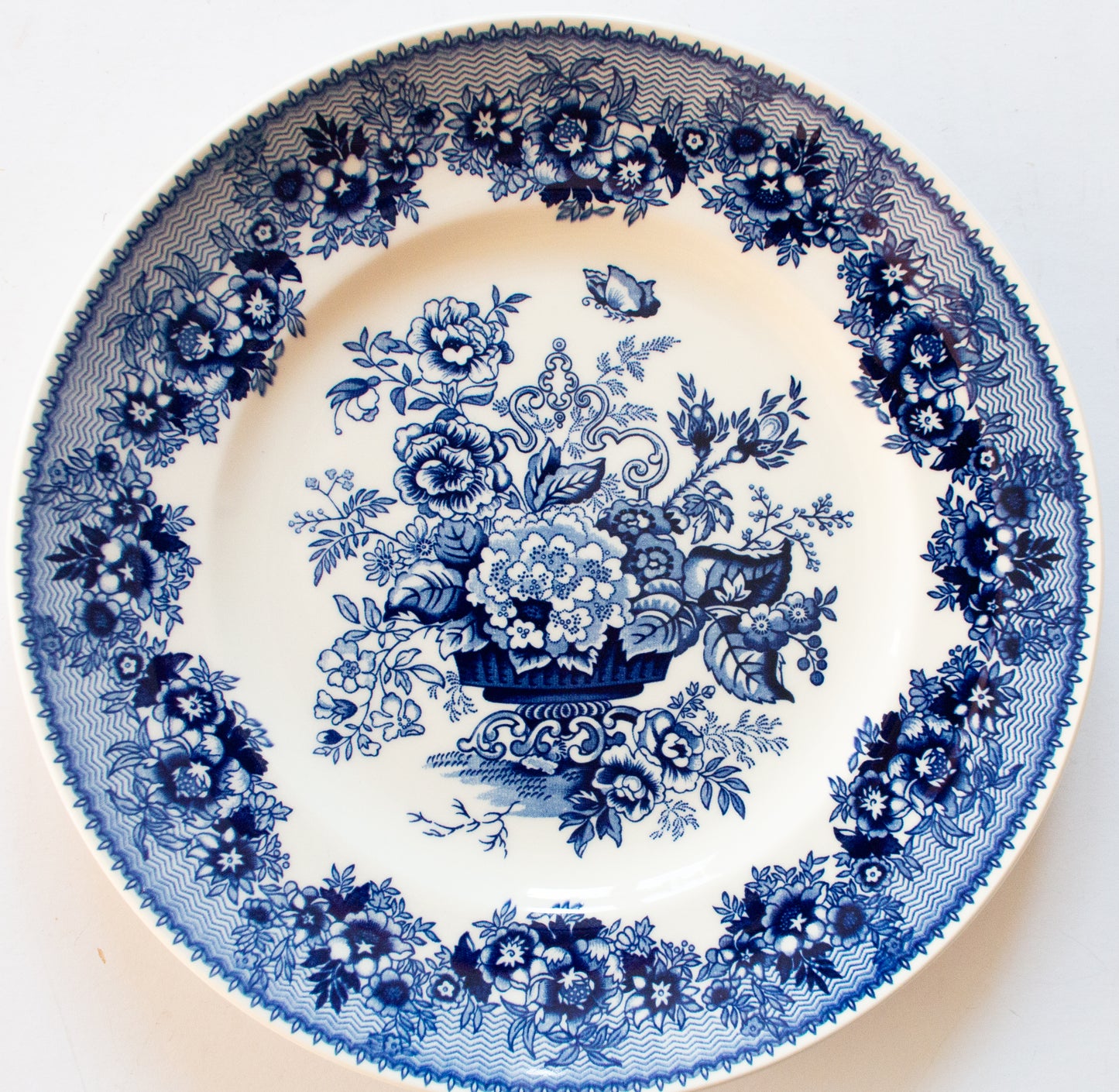 Masons Ironstone Blue and White Collection 'Flower Basket' 9" Plate