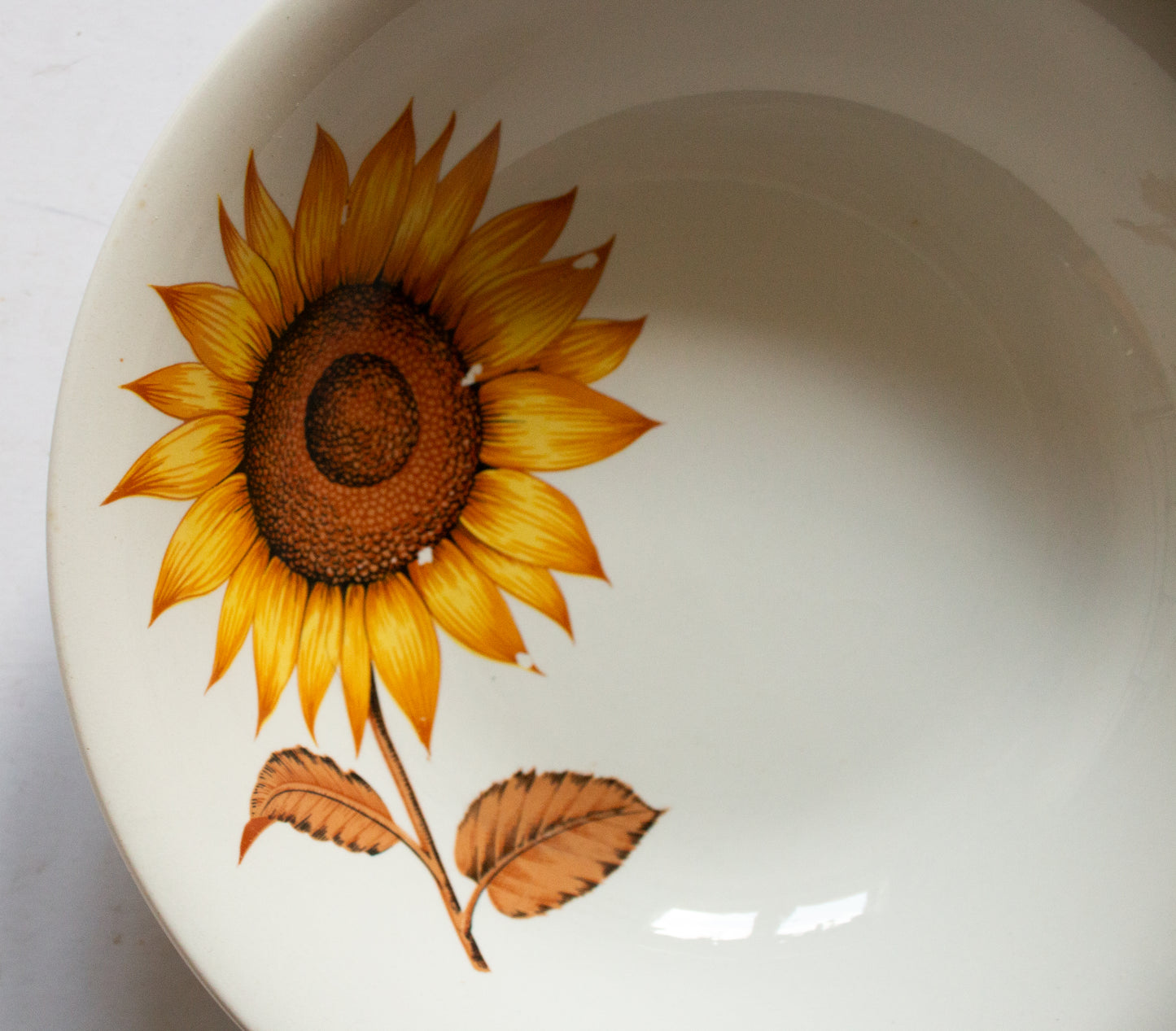 English Ironstone Pottery Ltd. 'Sunflower' Pattern Serving Bowl