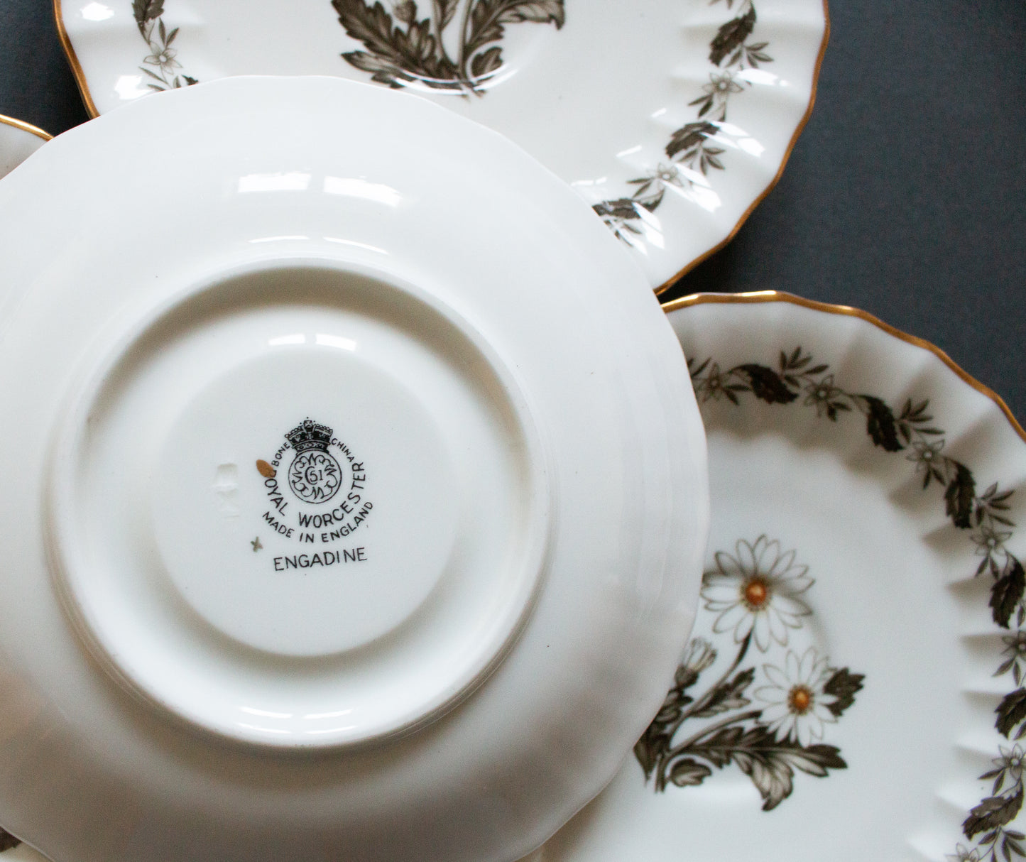 Royal Worcester Bone China 'Engadine' Pattern Saucers (4)