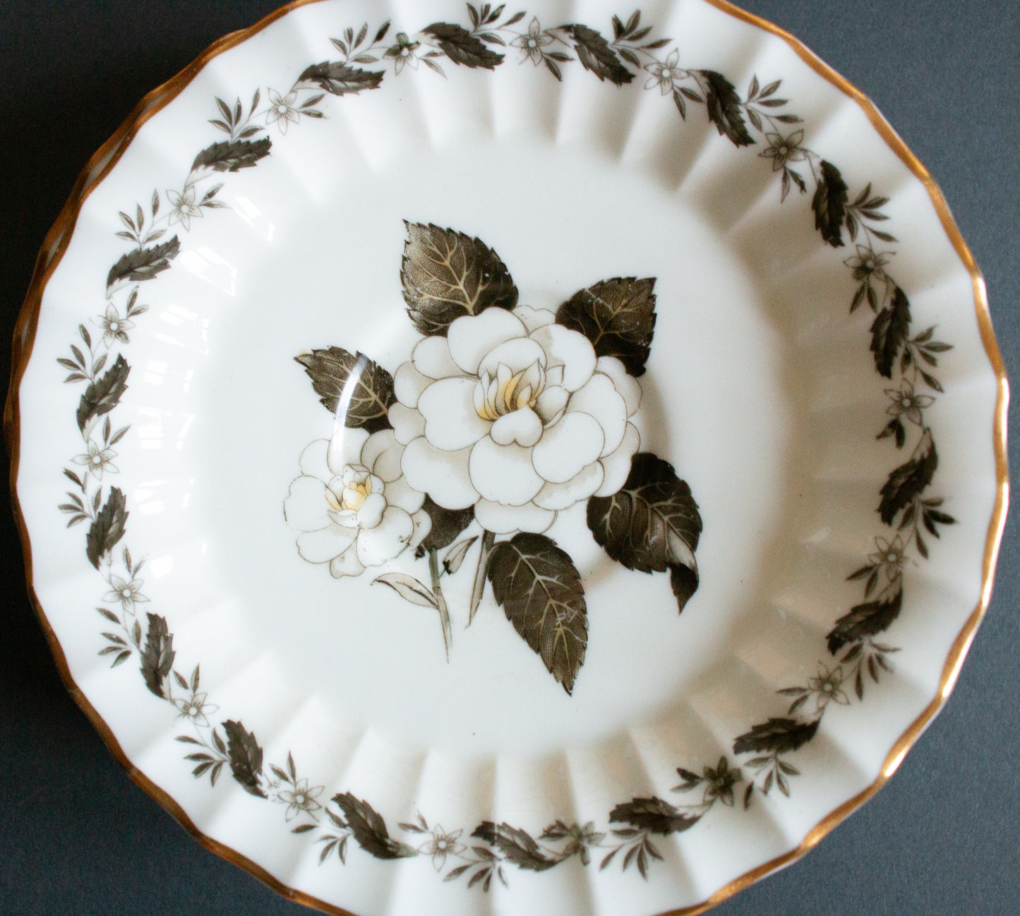 Royal Worcester Bone China 'Engadine' Pattern Saucers (4)