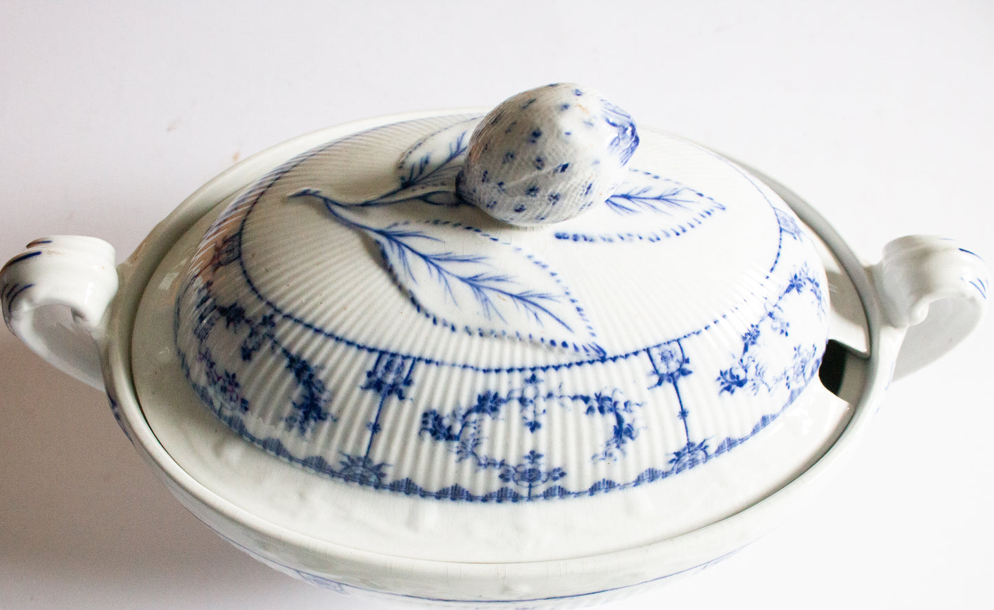 Furnivals 'Denmark' Pattern Blue and White Transferware Large Lidded Tureen