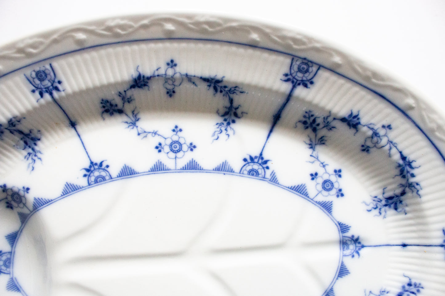 Furnivals 'Denmark' Pattern Blue and White Transferware Large Serving Platter with Gravy Well