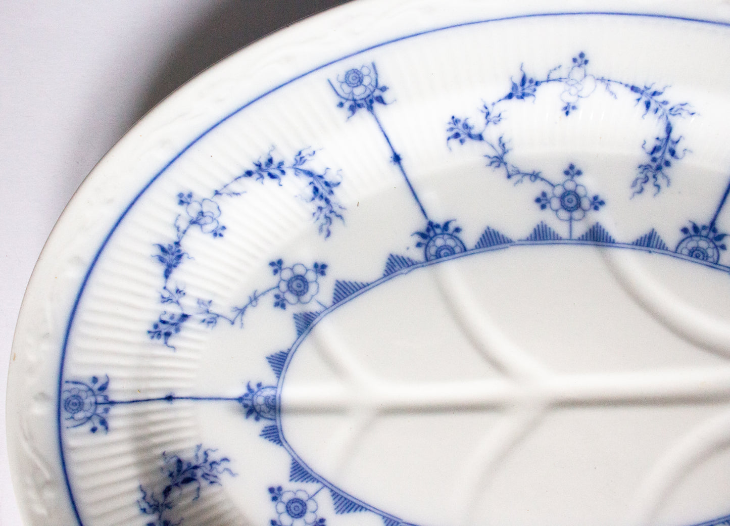 Furnivals 'Denmark' Pattern Blue and White Transferware Large Serving Platter with Gravy Well