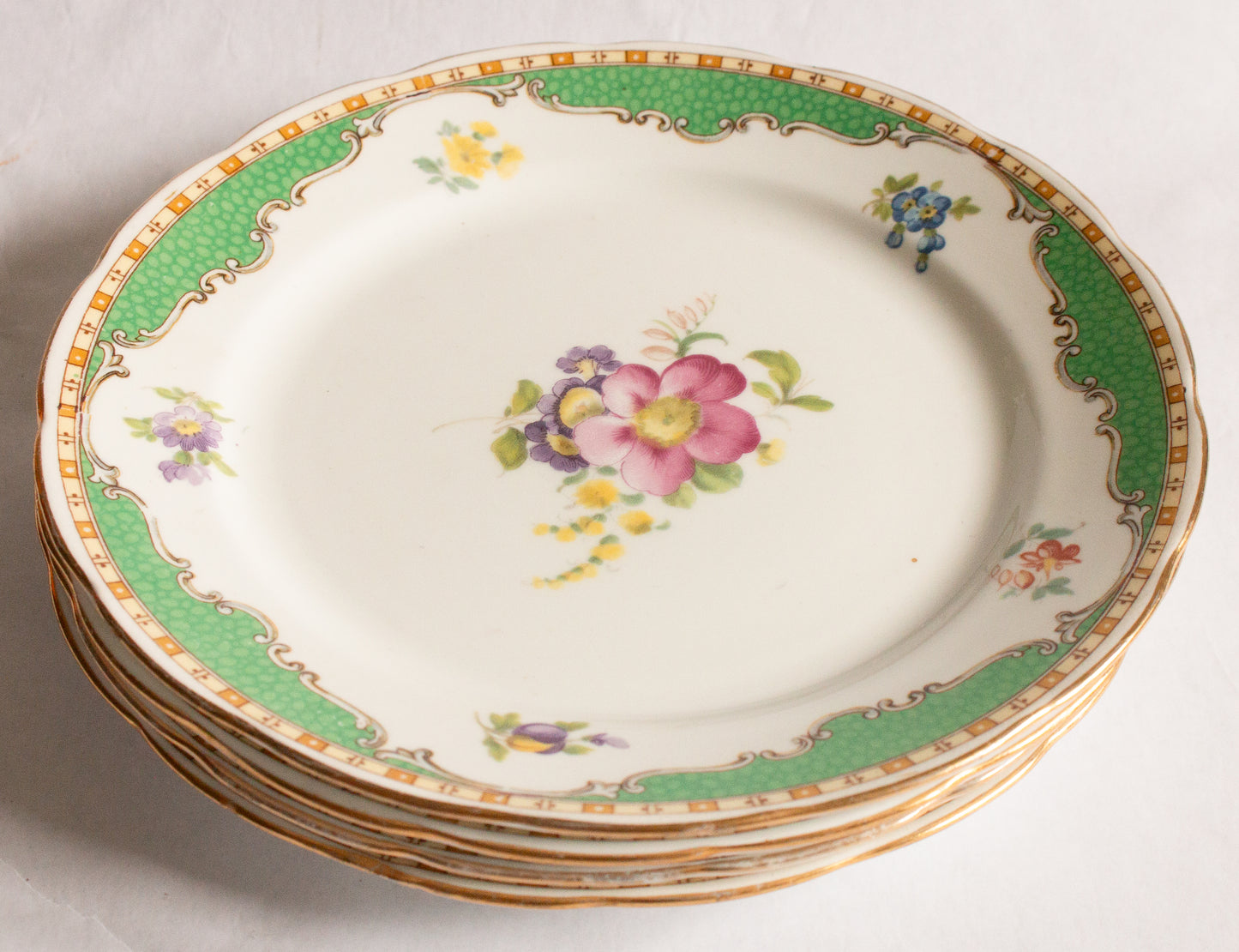 Grosvenor China 'Ye Olde English' Pattern Green and Floral Side Plates (4)