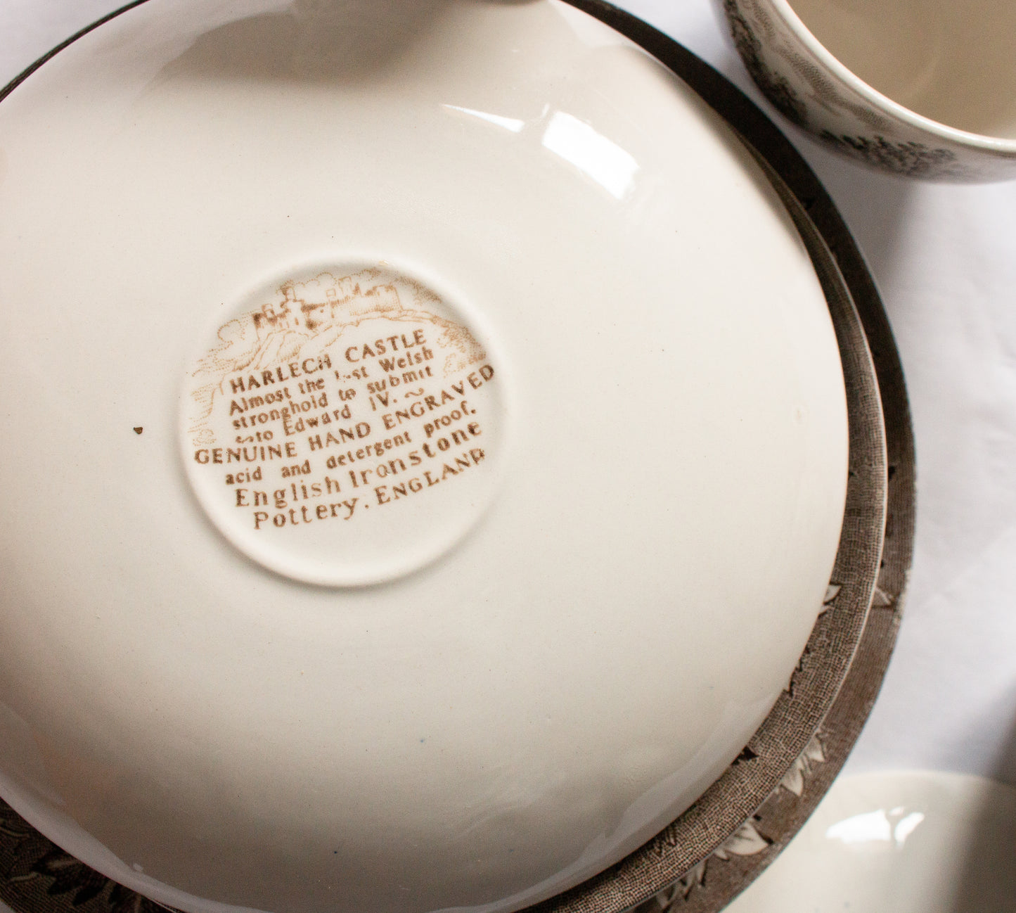 English Ironstone Pottery England 'Castles' Series Brown and White Transferware Teacup Trios (4)