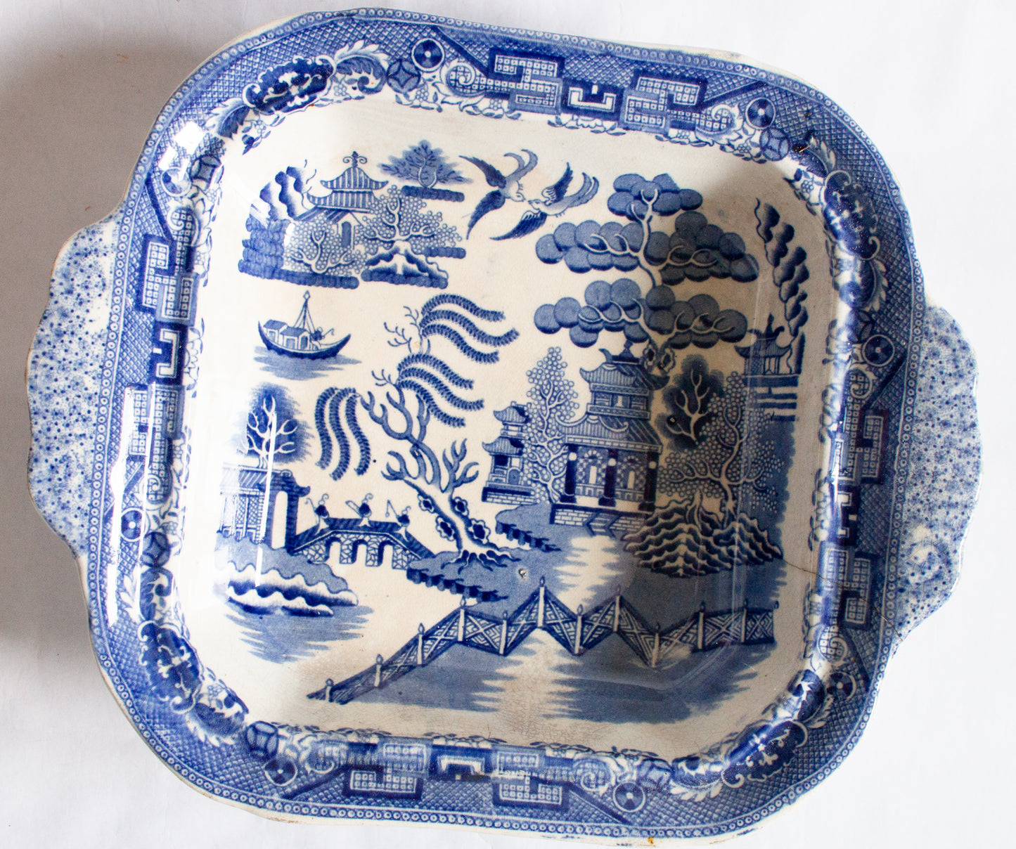 Antique 'Willow' Pattern Blue and White Transferware Tureen Base