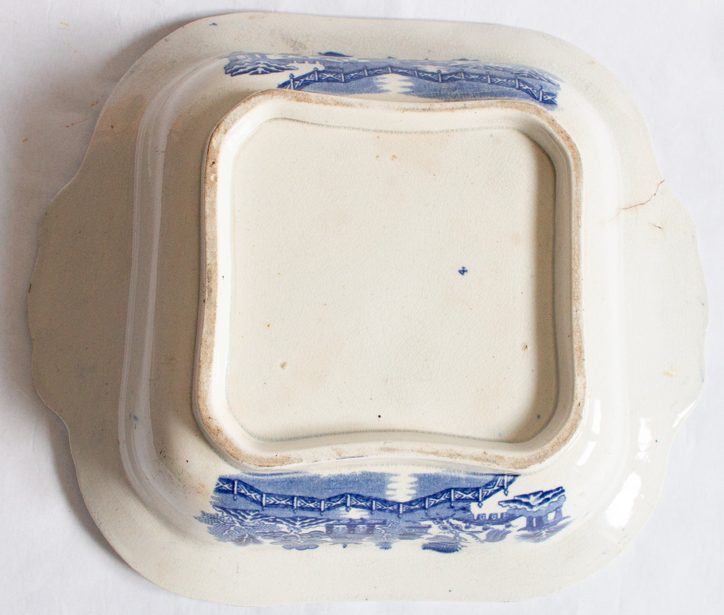 Antique 'Willow' Pattern Blue and White Transferware Tureen Base