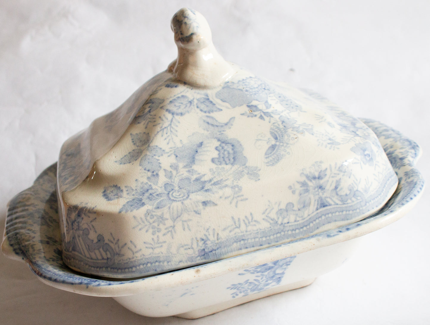 Antique Blue and White 'Asiatic Pheasants' Transferware Lidded Tureen