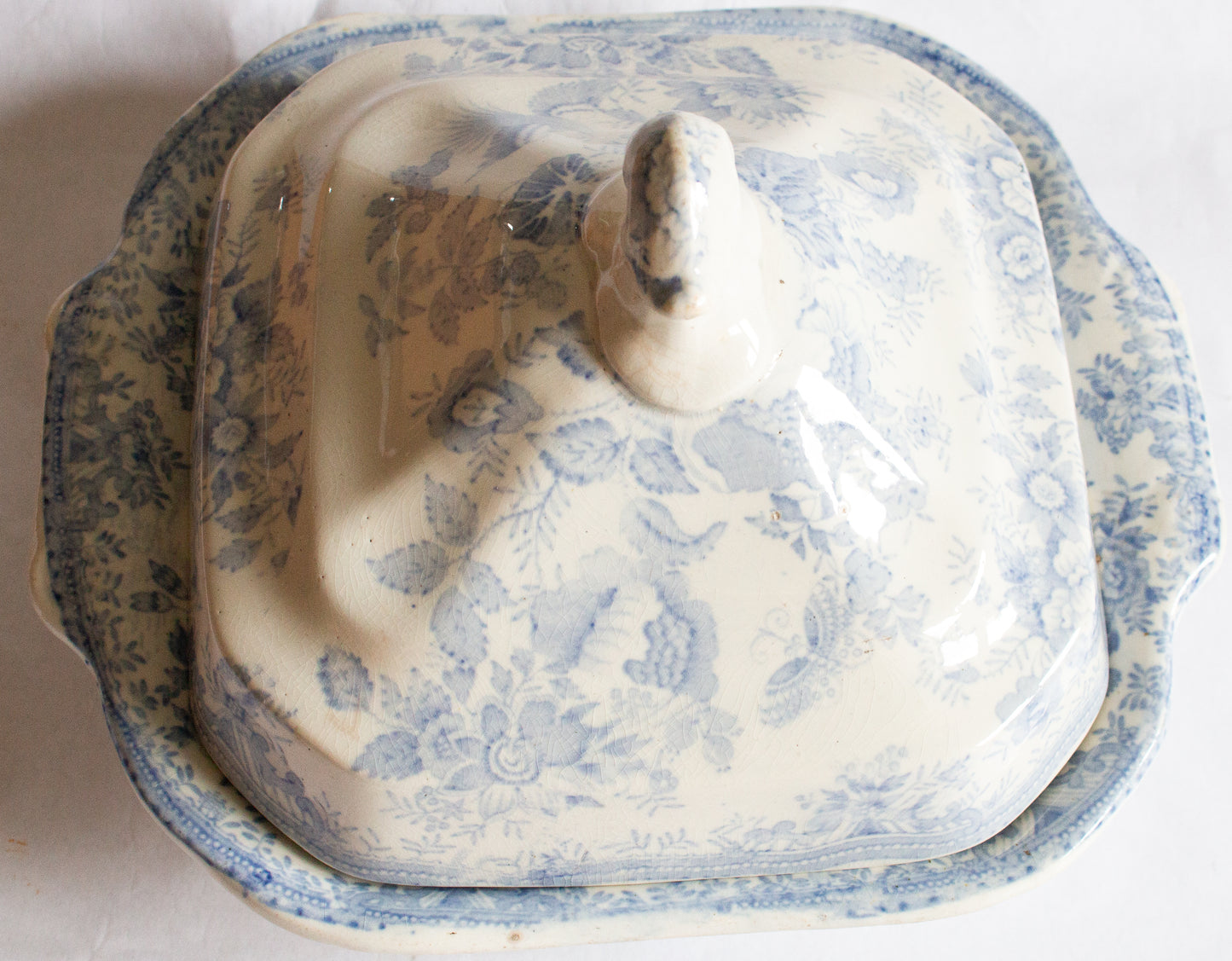 Antique Blue and White 'Asiatic Pheasants' Transferware Lidded Tureen