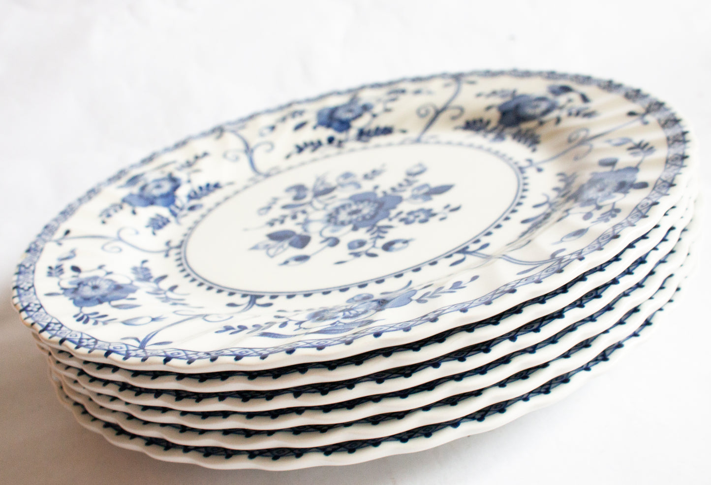 Johnson Bros. 'Indies' Pattern Blue and White Transferware Dinner Plates (6)