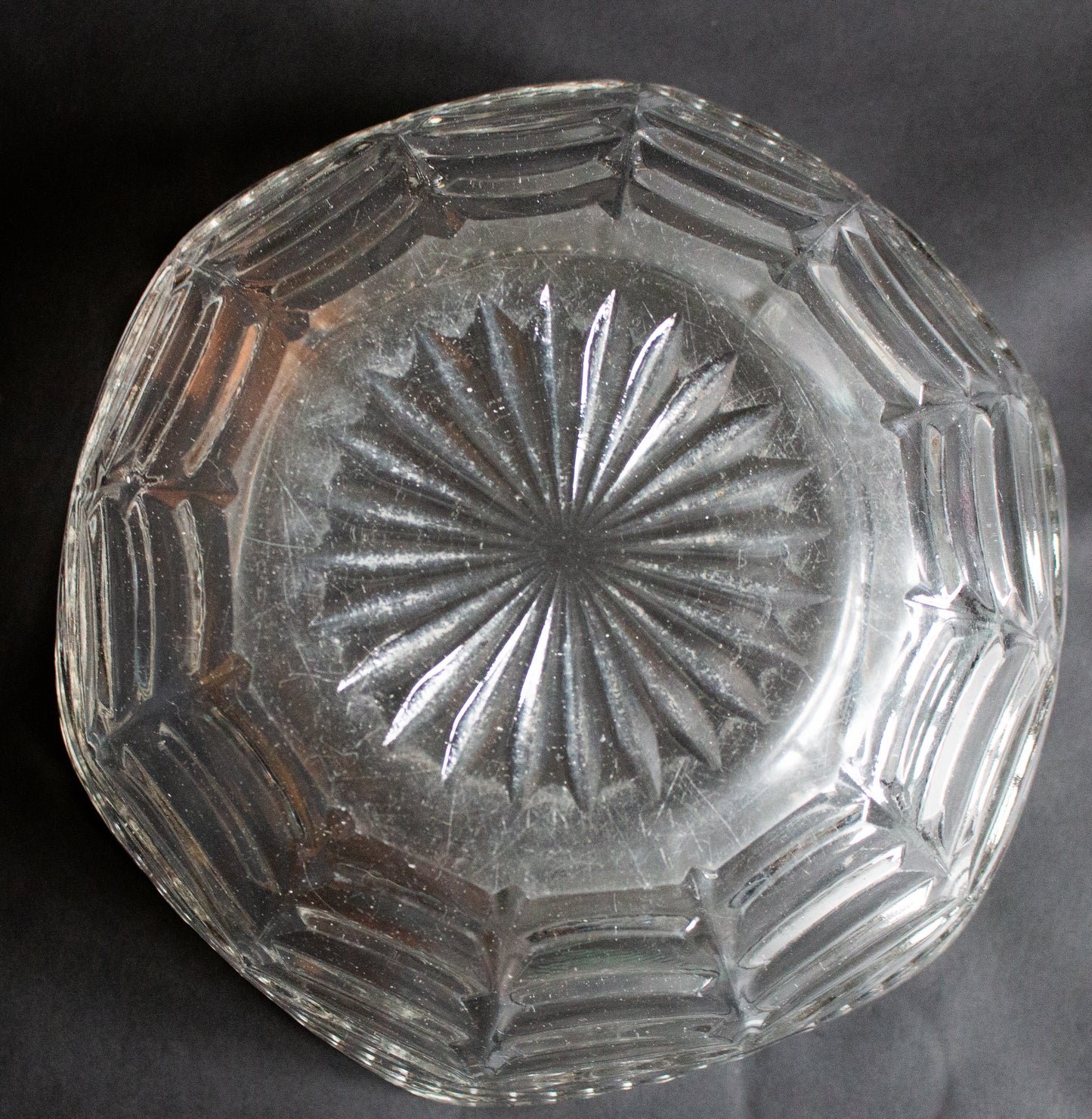 Hexagonal Moulded Glass Dessert or Fruit Bowl