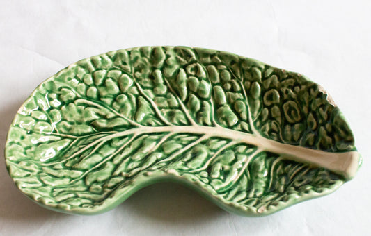 Vintage Portuguese Bordallo Pinheiro Green Majolica Leaf Dish