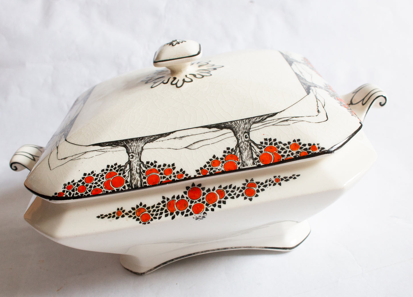 Crown Ducal 'Orange Tree' Lidded Tureen