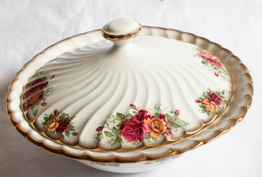 Aynsley & Co. Staffordshire China Country Roses Pattern Fluted Lidded Tureen