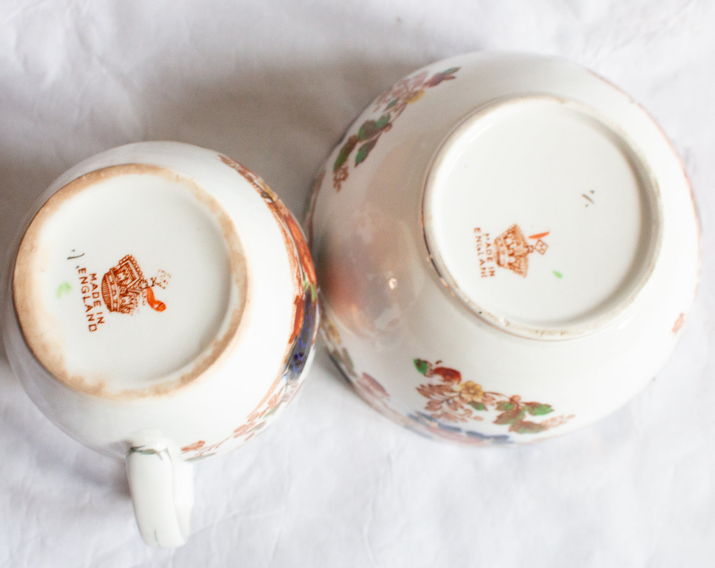 Antique Imari Style Sugar Bowl and Creamer Set