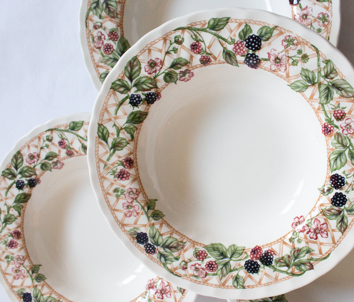 Copy of Alfred Meakin 'Fair Winds' Pattern Brown and White Transferware Rimmed Soup Plates (4)