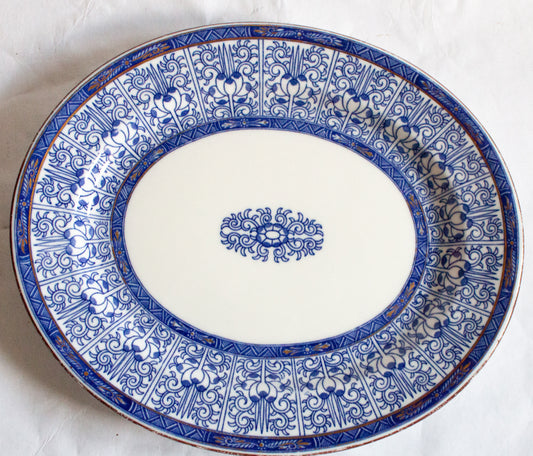 Royal Worcester 'Royal Lily' Pattern Blue and White Transferware Small Oval Platter with Gold Trim