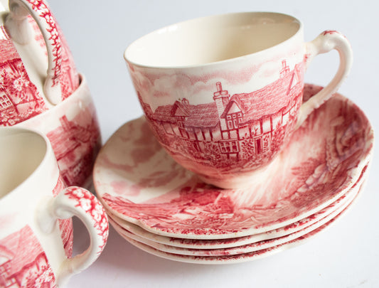 Johnson Bros. 'Olde English Countryside' Pattern Red and White Transferware Teacups and Saucers (4)