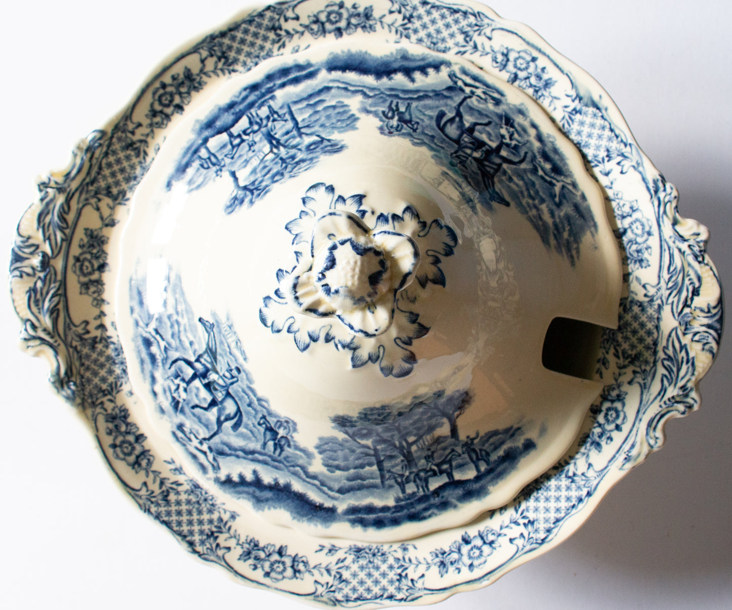 Royal Venton Ware John Steventon & Sons Ltd. Burslem England Blue and White Transferware Large Lidded Tureen